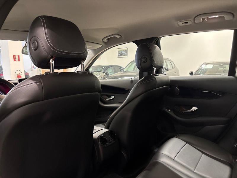 Mercedes GLC 250 250 Business 4Matic 9G-Tronic