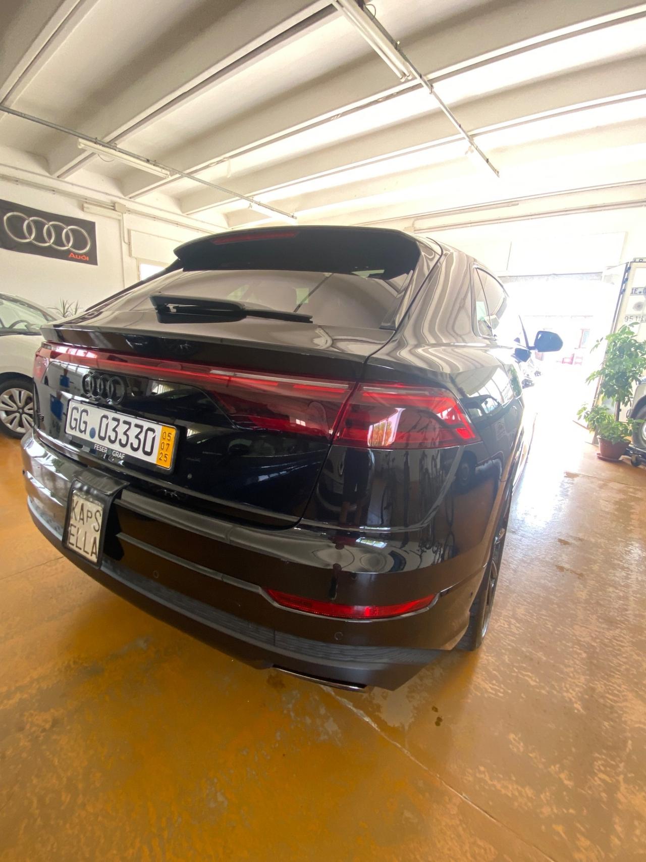 Audi Q8 SUV 50 TDI 286 CV quattro tiptronic S line edition Matrix Tetto