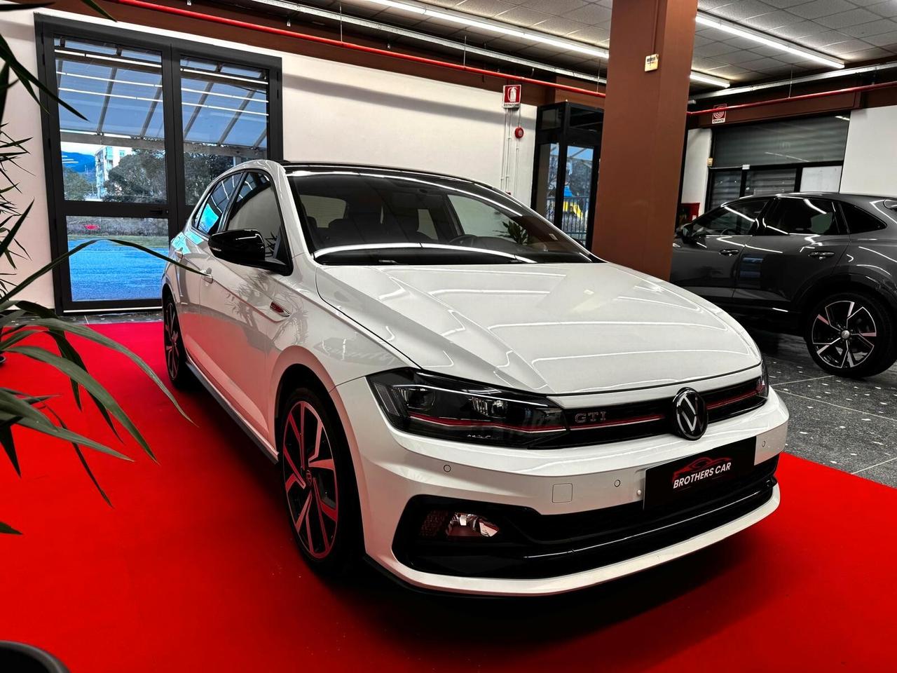 Volkswagen Polo 2.0 TSI DSG GTI 18' DSG