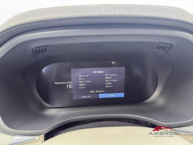 VOLVO XC60 B4 (d) AWD automatico Ultimate Dark