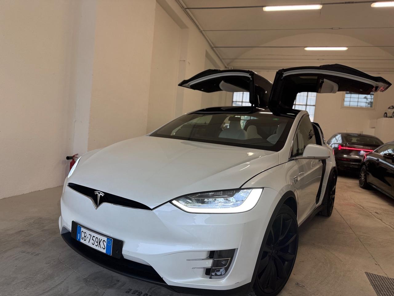 Tesla Model X Long Range Dual Motor 6 posti Extrafull