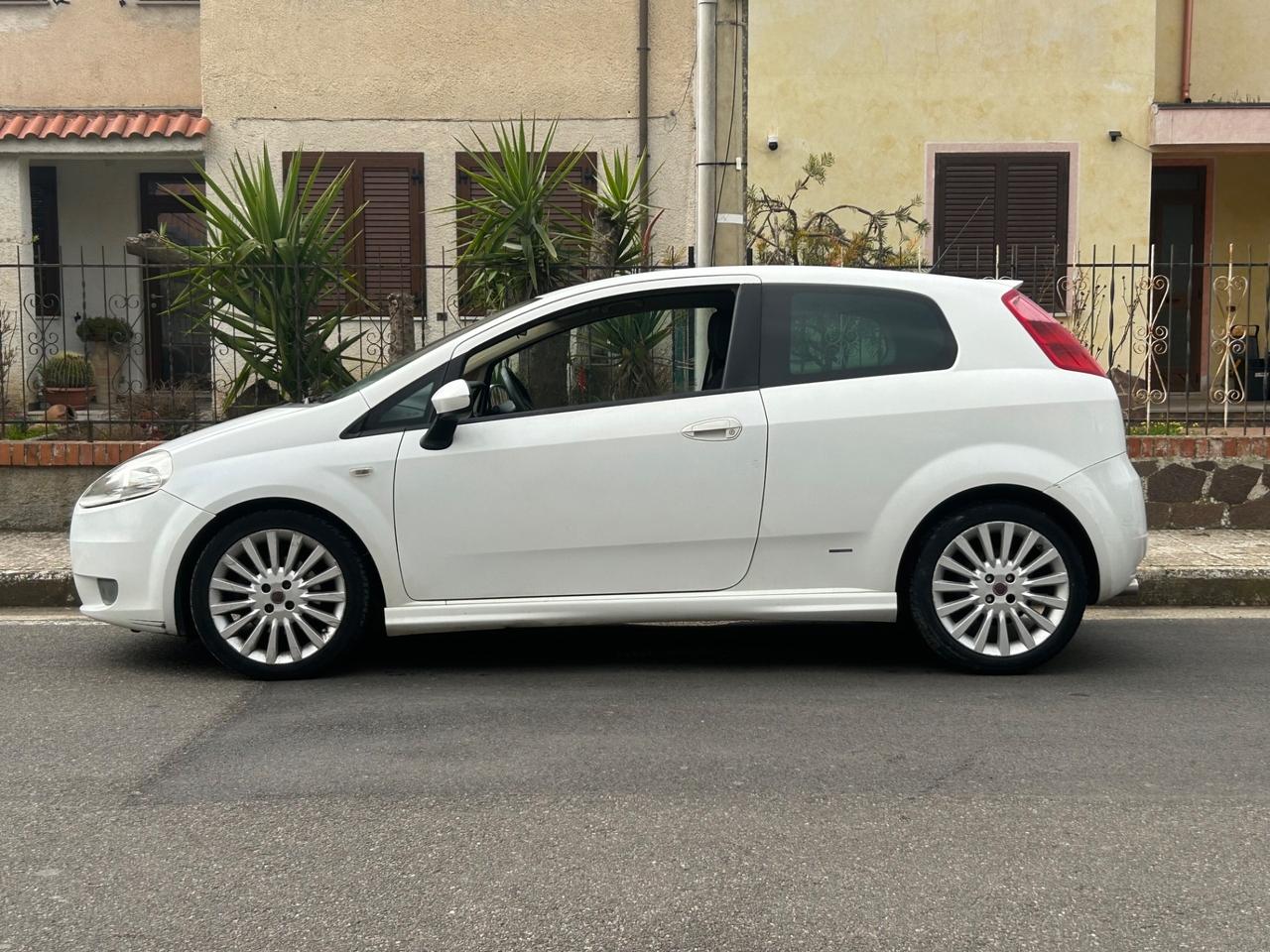 Fiat Grande Punto 1.3 MJT 90 CV 3 porte Sport