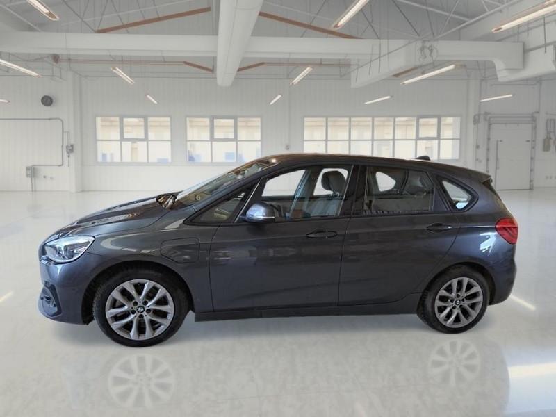 BMW 225 e ACTIVE TOURER iPerformance Business autom.