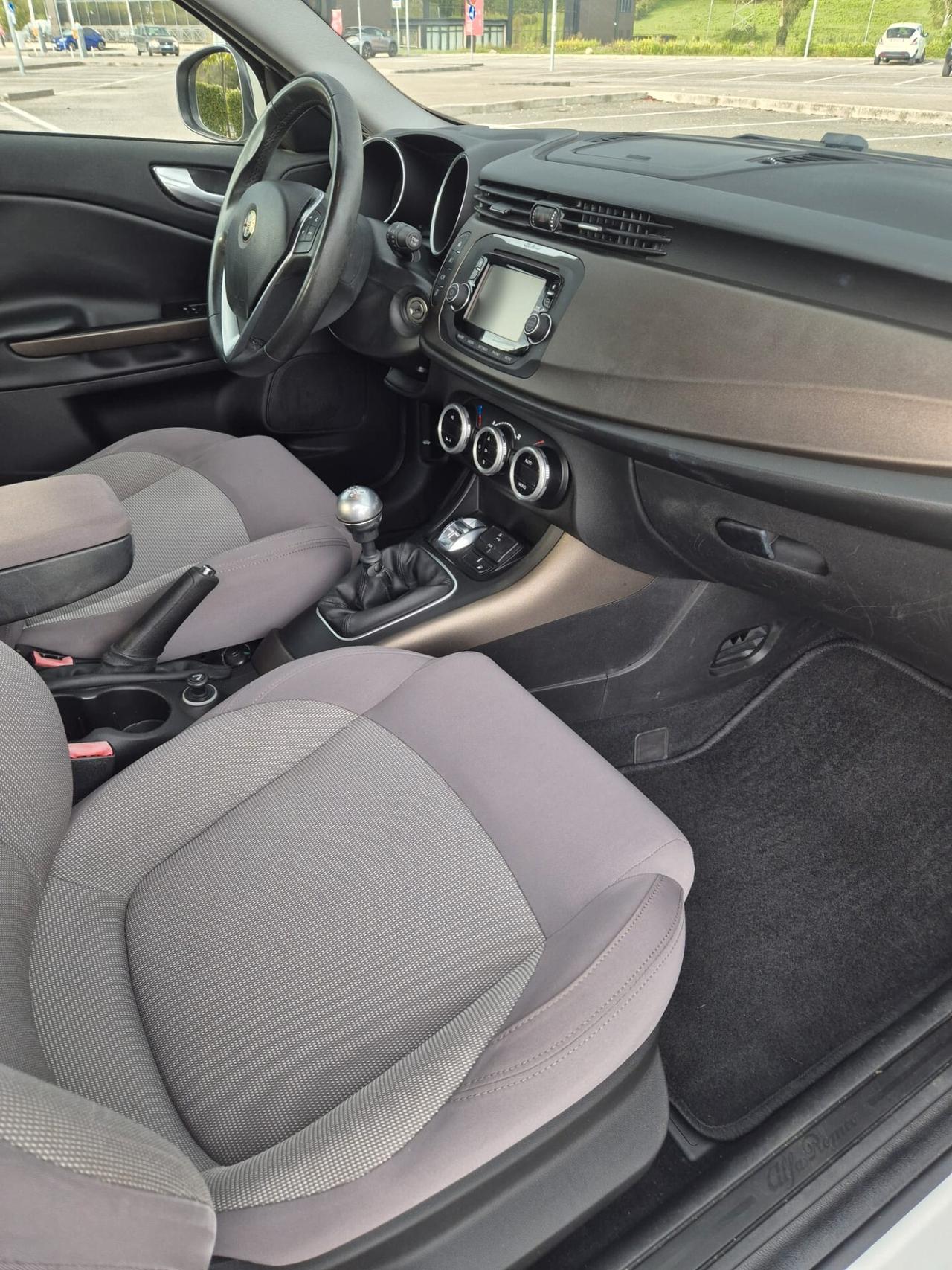 Alfa Romeo Giulietta 1.4 Turbo 120 CV GPL Distinctive