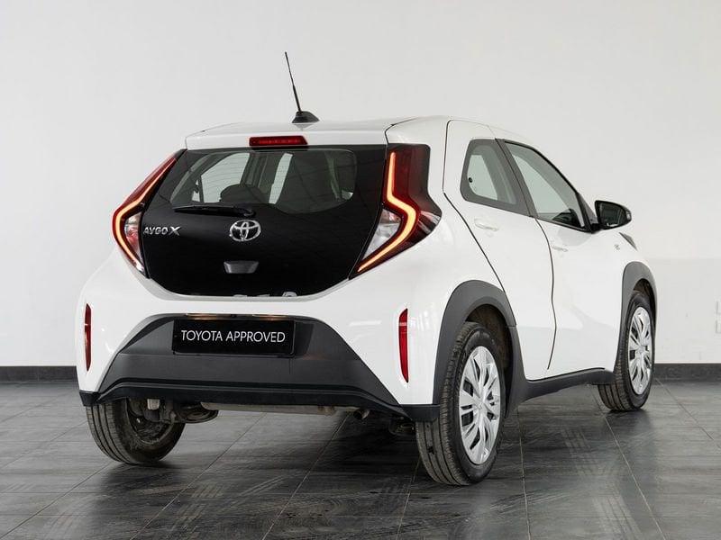 Toyota Aygo X 1.0B (72 CV) Active