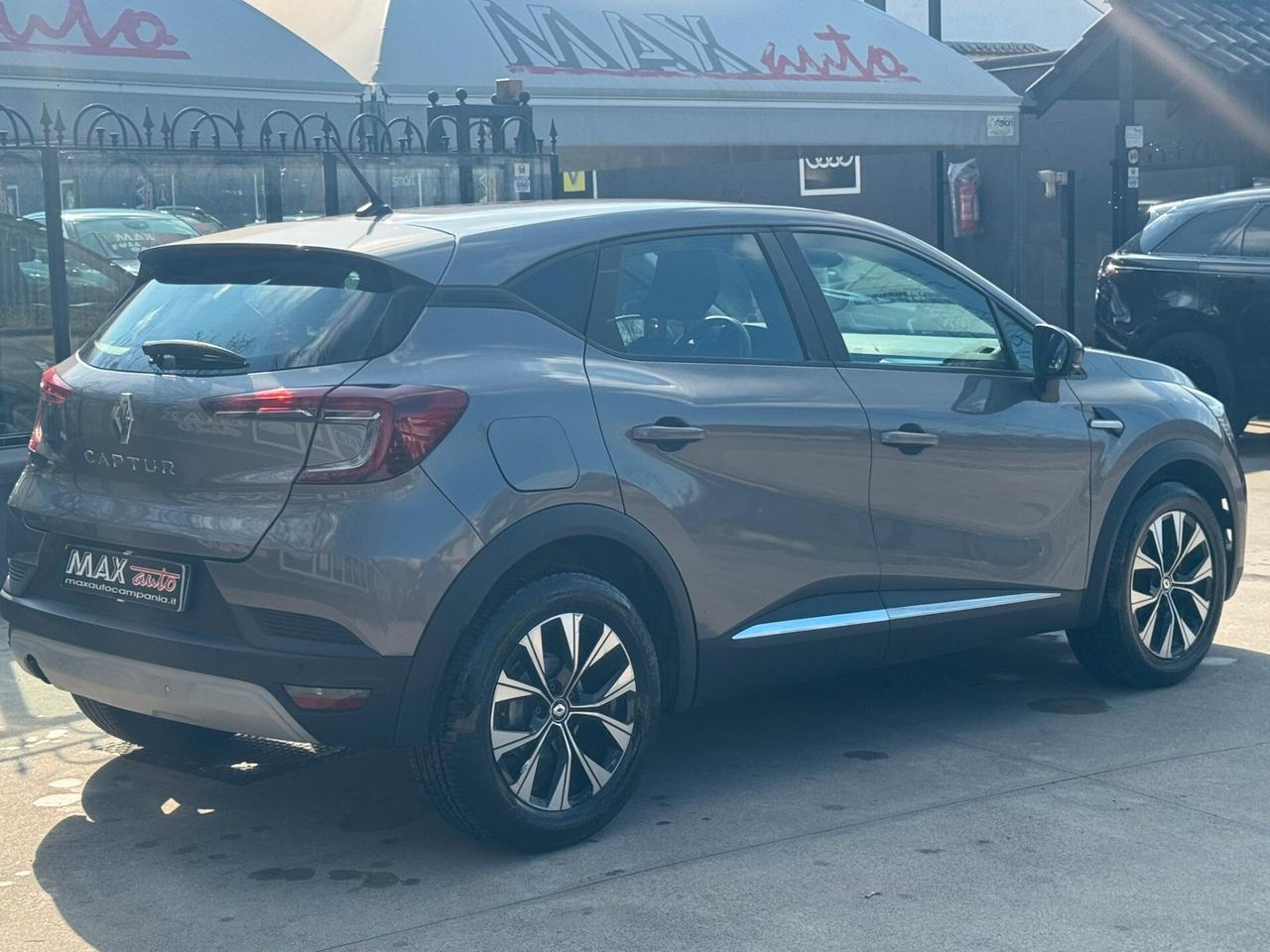 Renault Captur Blue dCi 115 CV EDC Initiale Paris