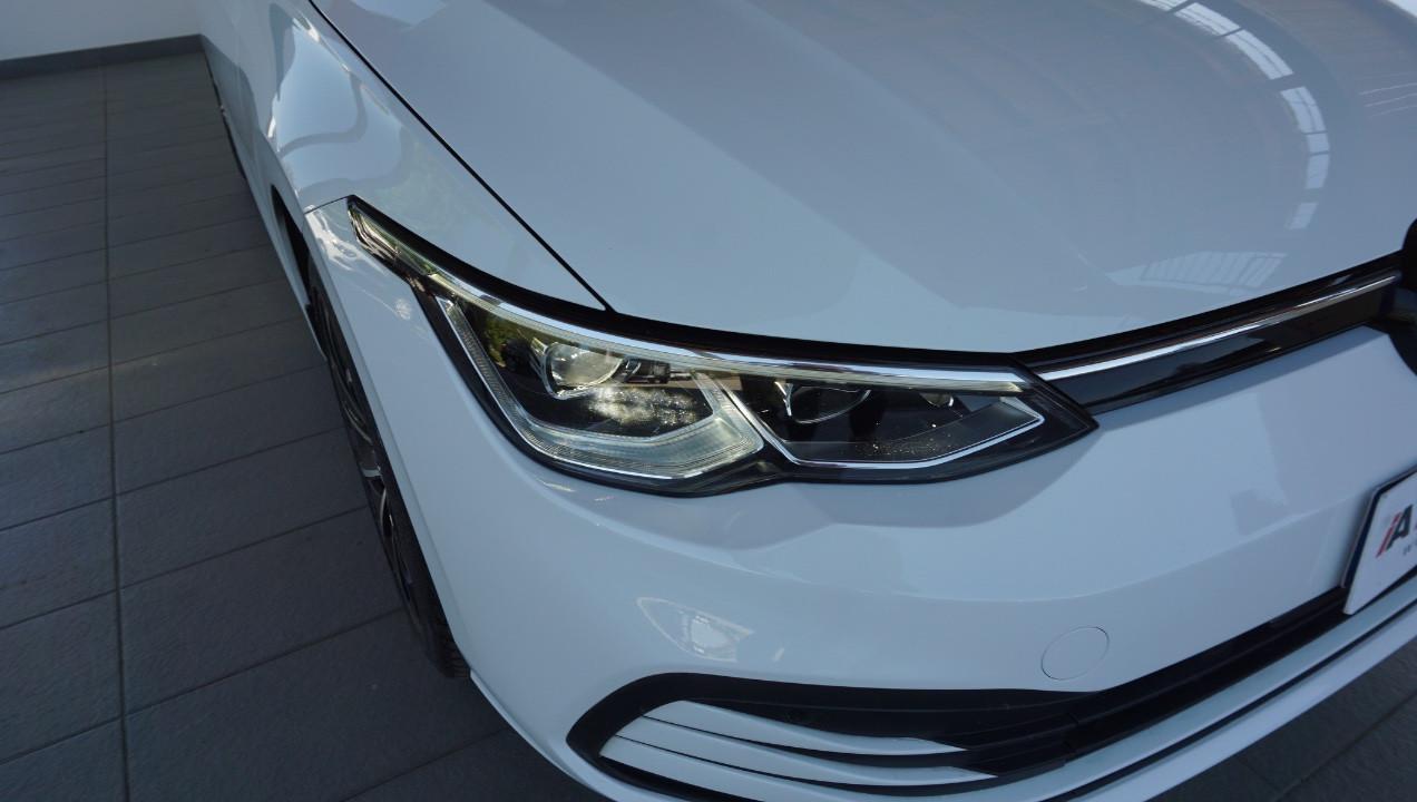 Volkswagen Golf 1.0 etsi evo Life 110cv dsg