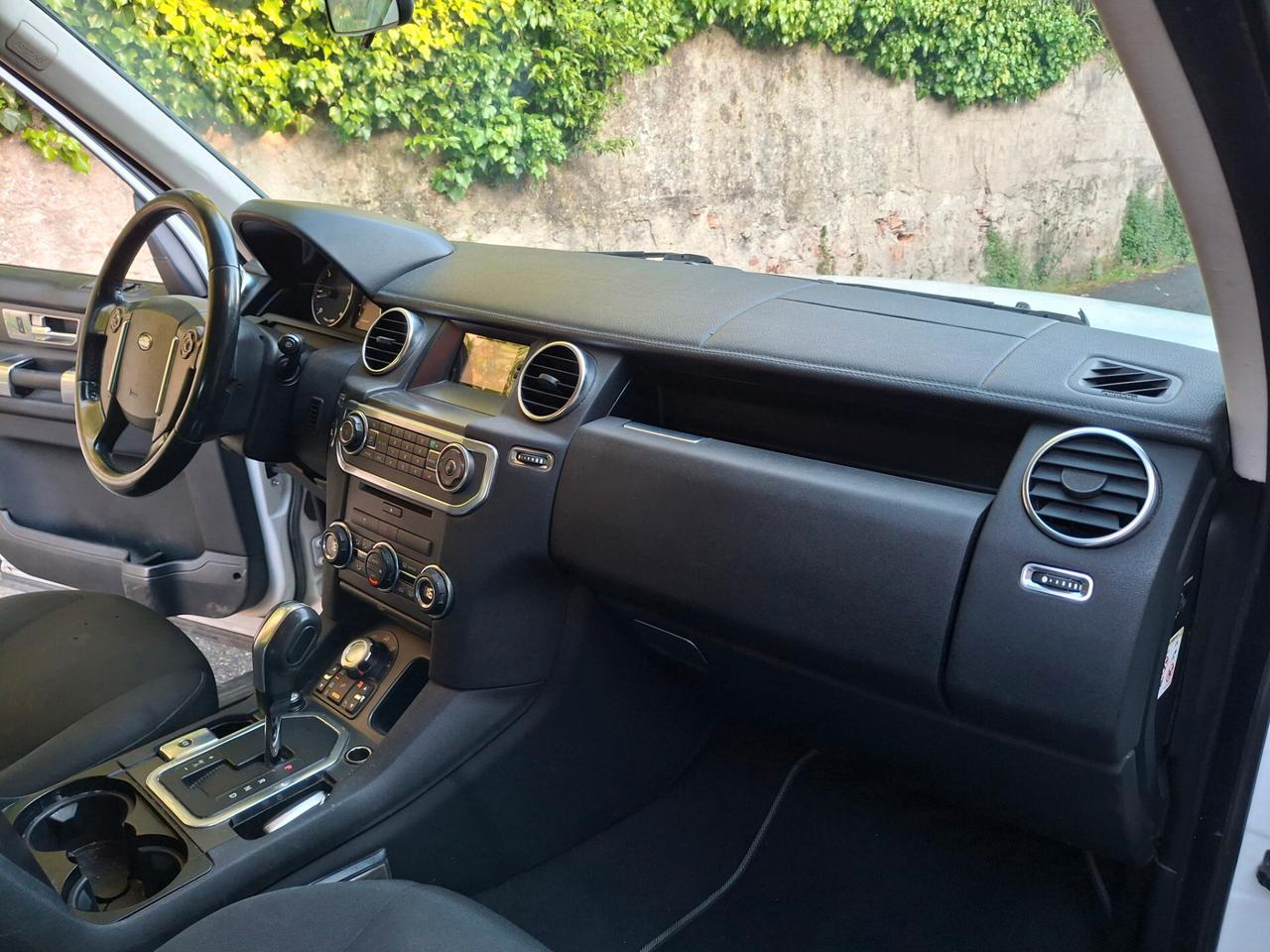 Land Rover Discovery 4 3.0 TDV6 210CV HSE