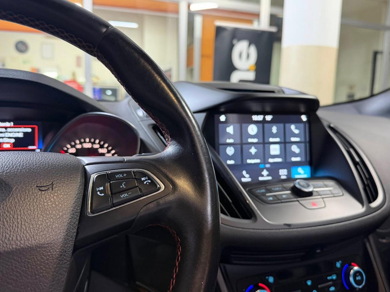 Ford Kuga 2.0 TDCI 150 CV S&S 2WD ST-Line