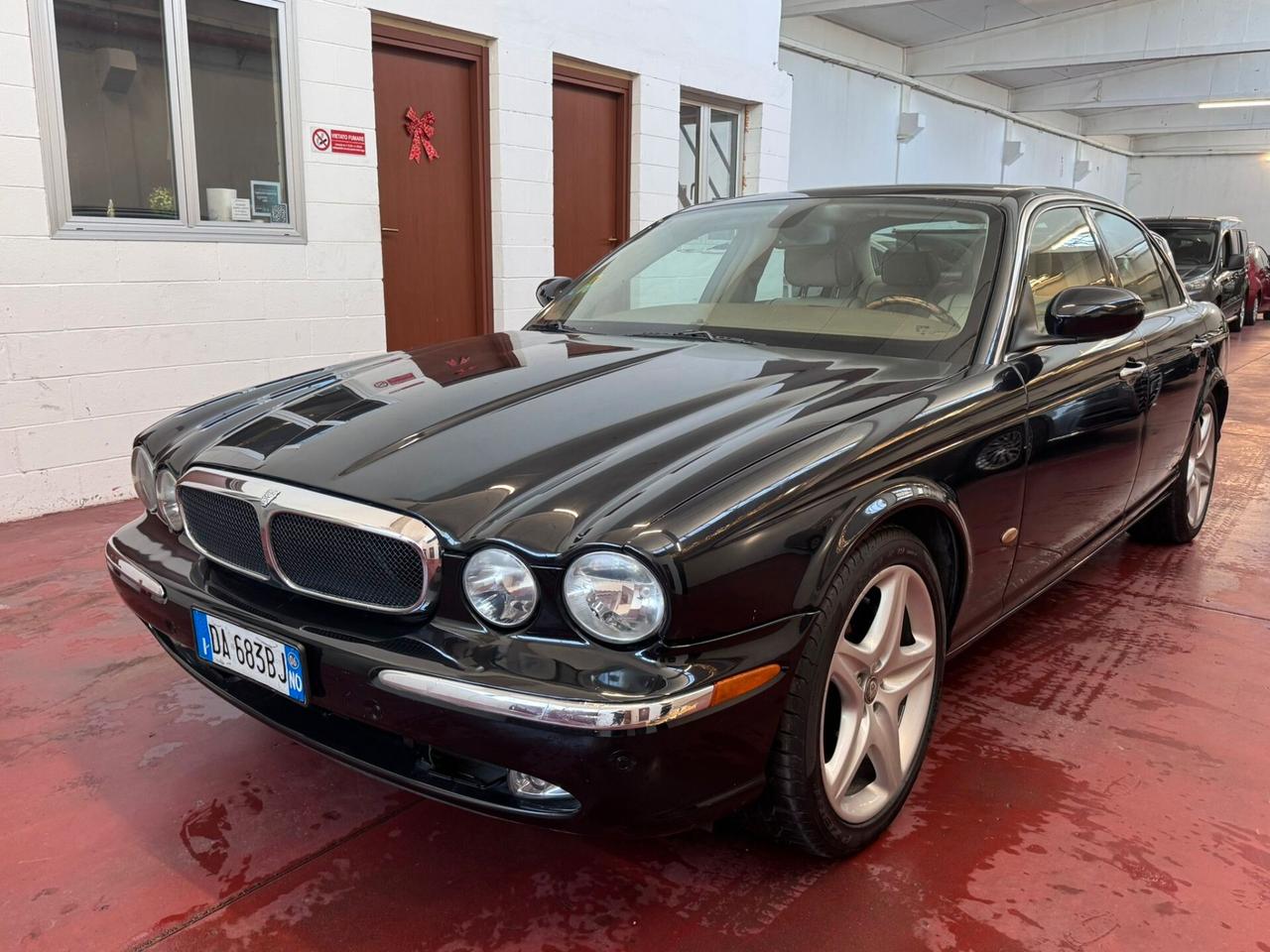 Jaguar XJ 4.2 V8 cat Sovereign