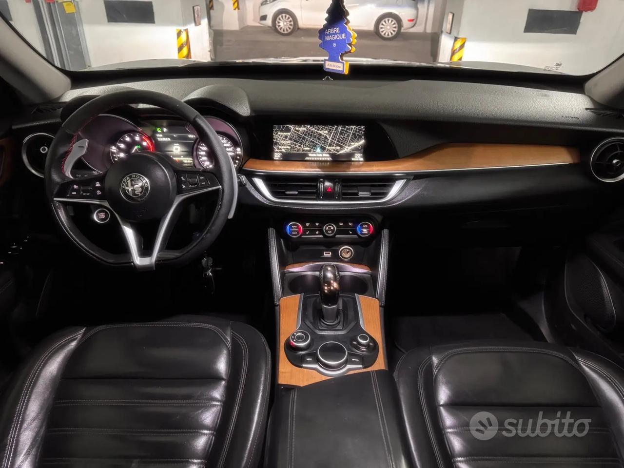 alfa romeo stelvio 2.0 turbo benzina 280cv