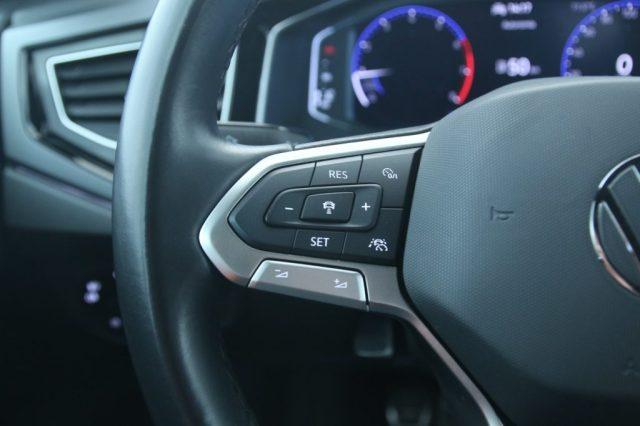 VOLKSWAGEN Polo 1.0 TSI R-Line NEOPATENTATI Digital Cockpit Pro