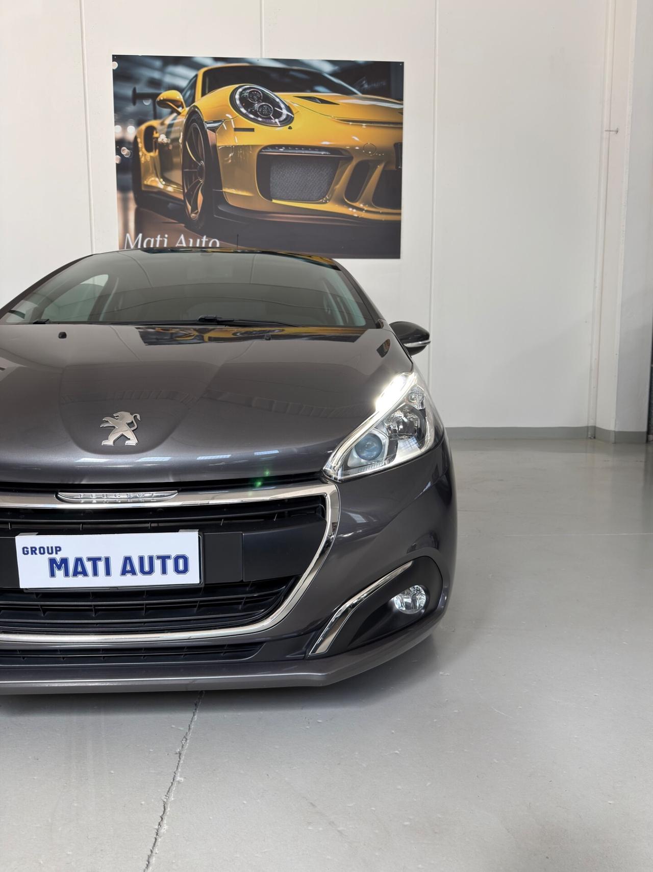 Peugeot 208 PureTech 82 5 porte Allure