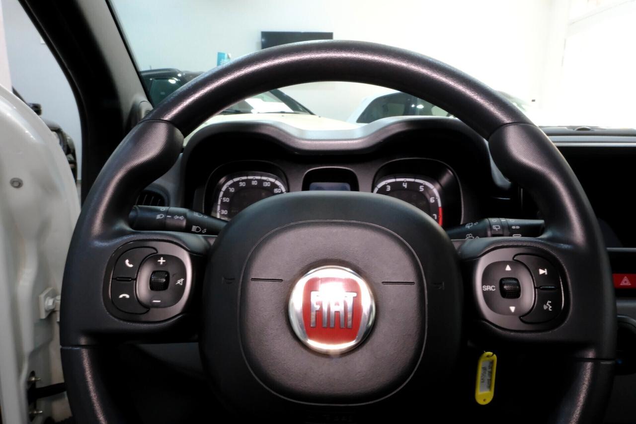 Fiat Panda Sport HYBRID 70cv UCONNECT