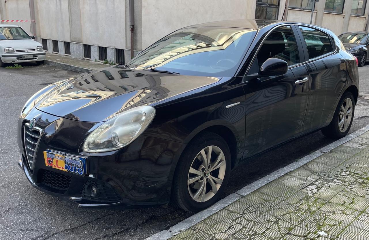 Alfa Romeo Giulietta 1.6 JTDm-2 105 CV Distinctive