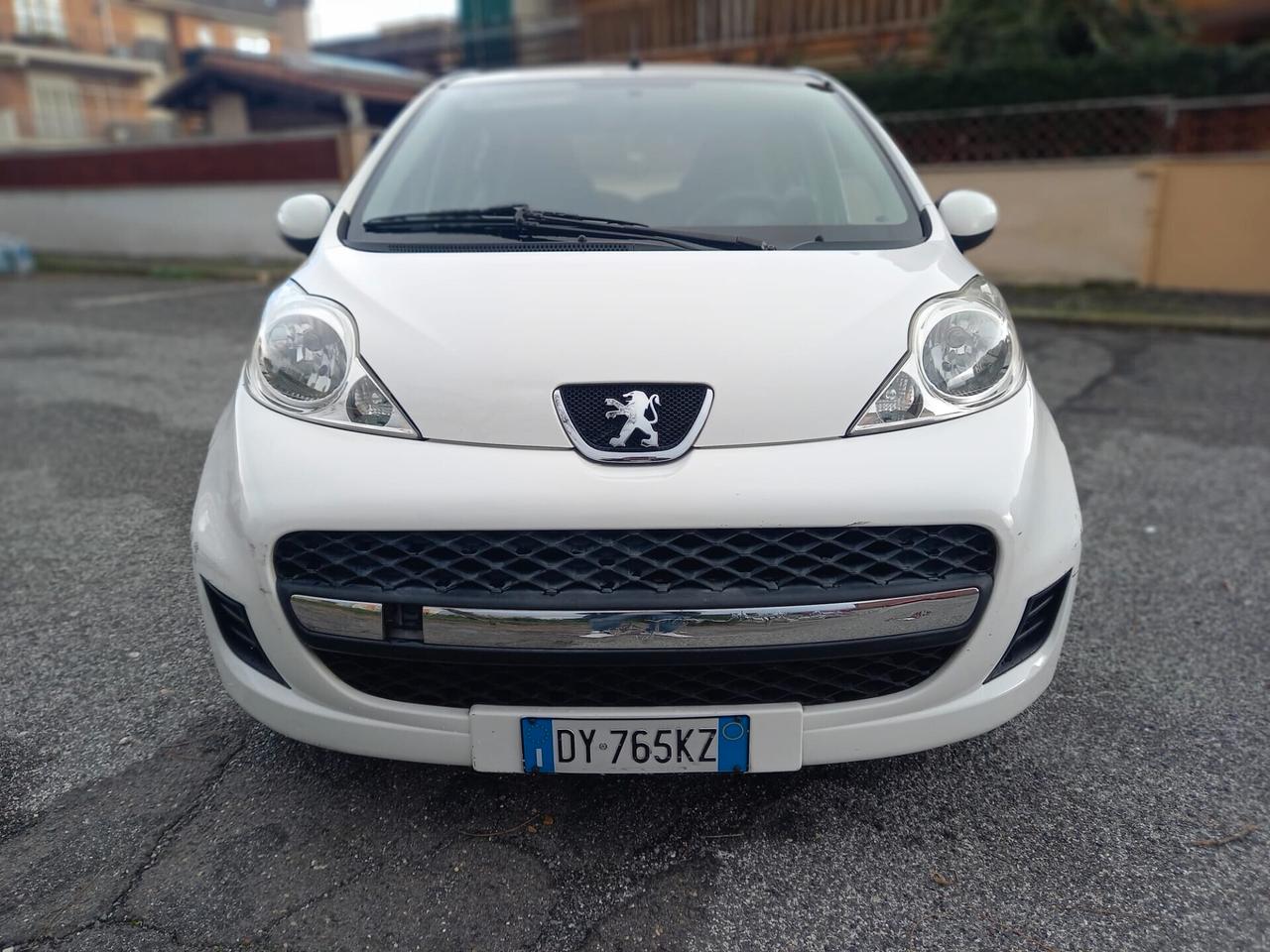 Peugeot 107 1.0 benzina NEOPATENTATI 110.000KM ORIGINALI