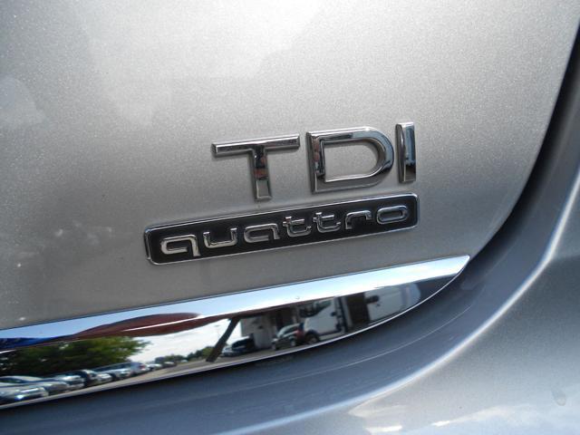 AUDI A6 3.0 TDI quattro S tronic Business Plus