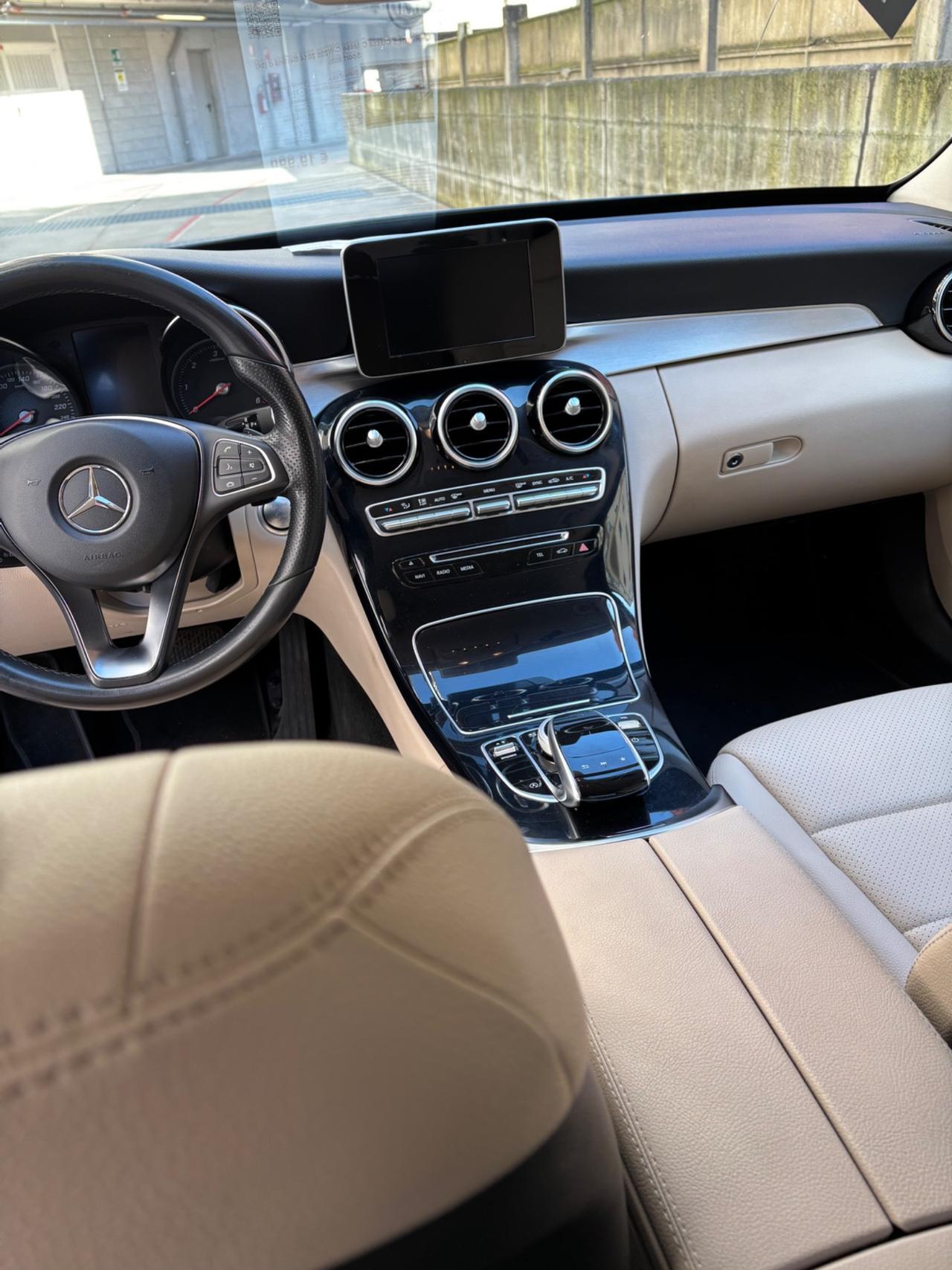 Mercedes-benz C 200 d Exclusive