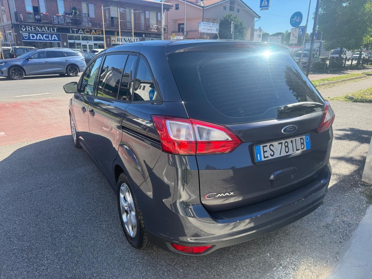Ford C-Max 1.6 TDCi 115CV Titanium 7 posti
