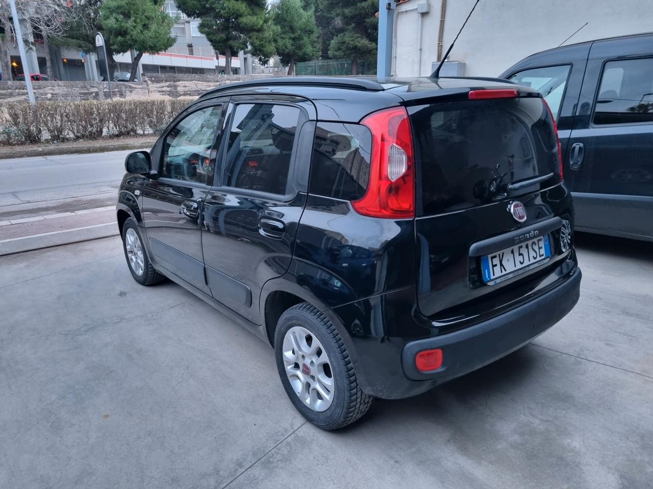 Fiat Panda 1.3 MJT 95 CV S&S Lounge EURO 6