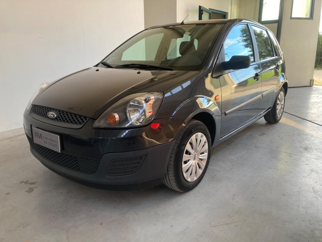 Ford Fiesta 1.4TDCi 5p. Ghia per neopatentati
