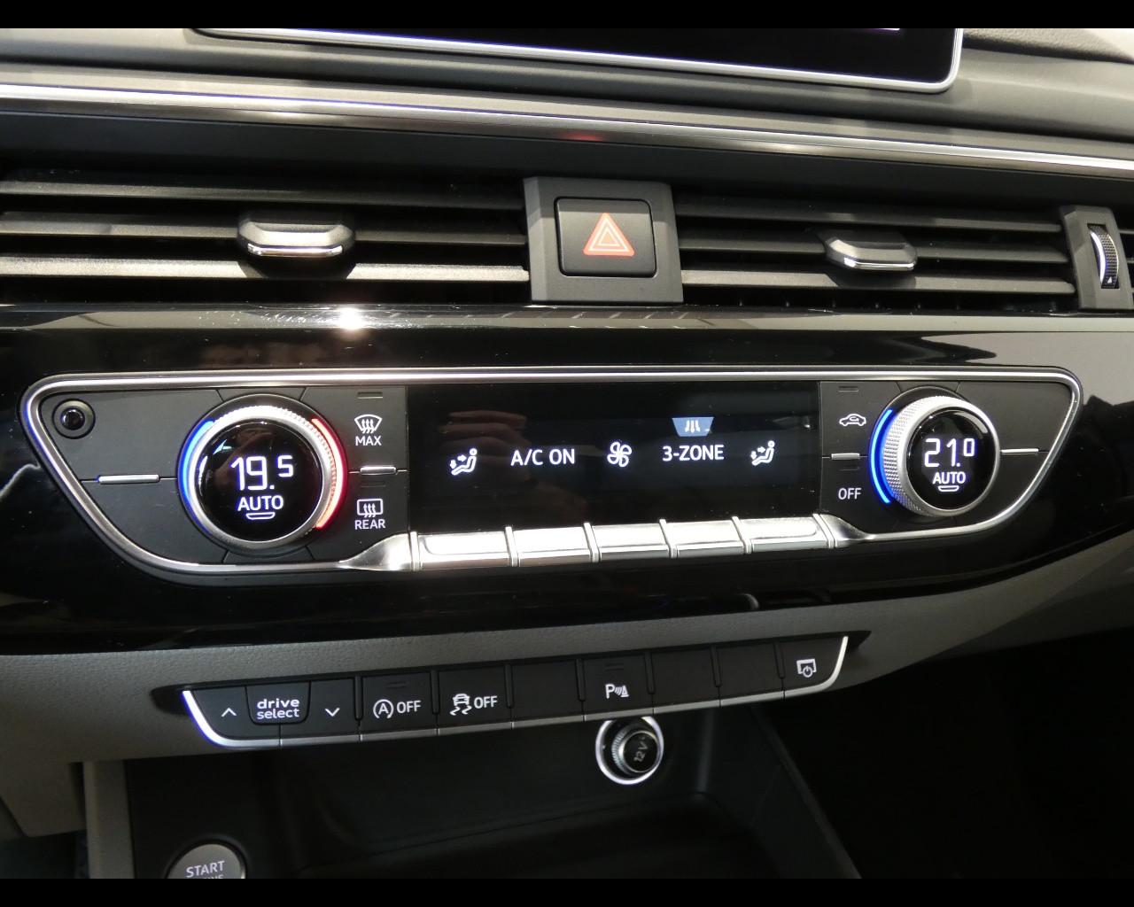 AUDI A4 5ª serie - A4 Avant 2.0 TDI 190 CV quattro S tronic Sport