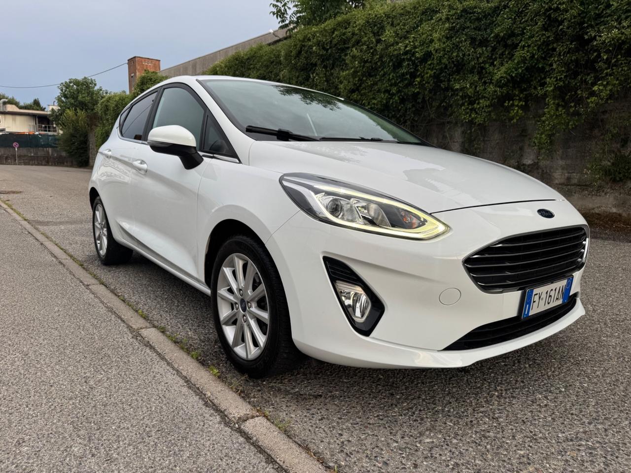 Ford Fiesta 1.1 benzina idonea ai neopatentati