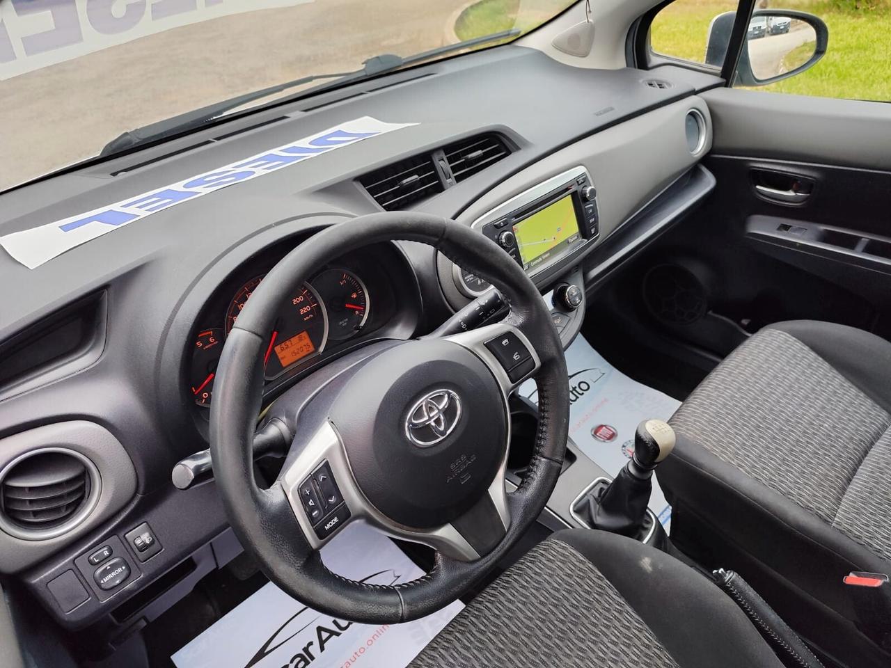 Toyota Yaris 1.4 D-4D 5 porte Active