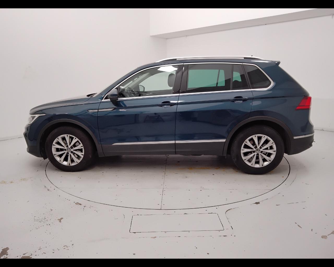 VOLKSWAGEN Tiguan II 2021 - Tiguan 2.0 tdi Life 122cv