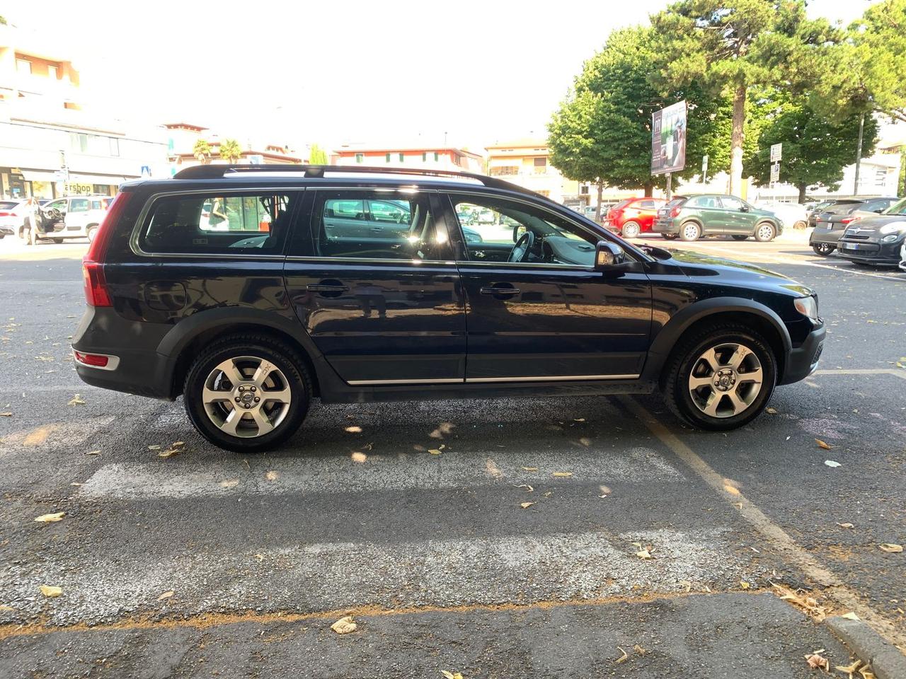 Volvo XC 70 XC70 2.4 D5 Summum #5941