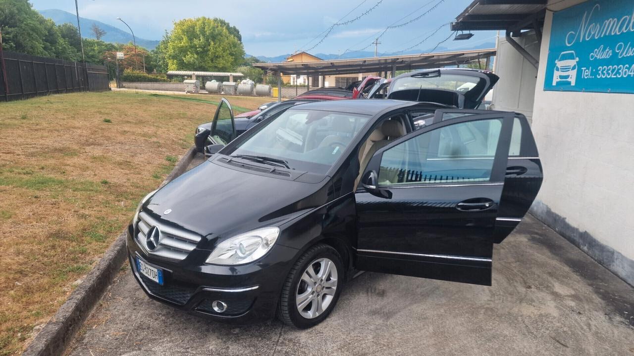 Mercedes-benz B 180 CDI Executive "cambio automatico"