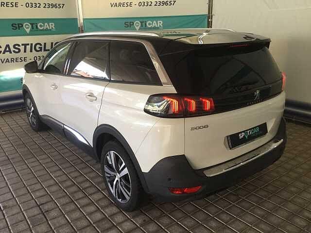 Peugeot 5008 Allure Pack 1.5 HDi 130 cv - Usata