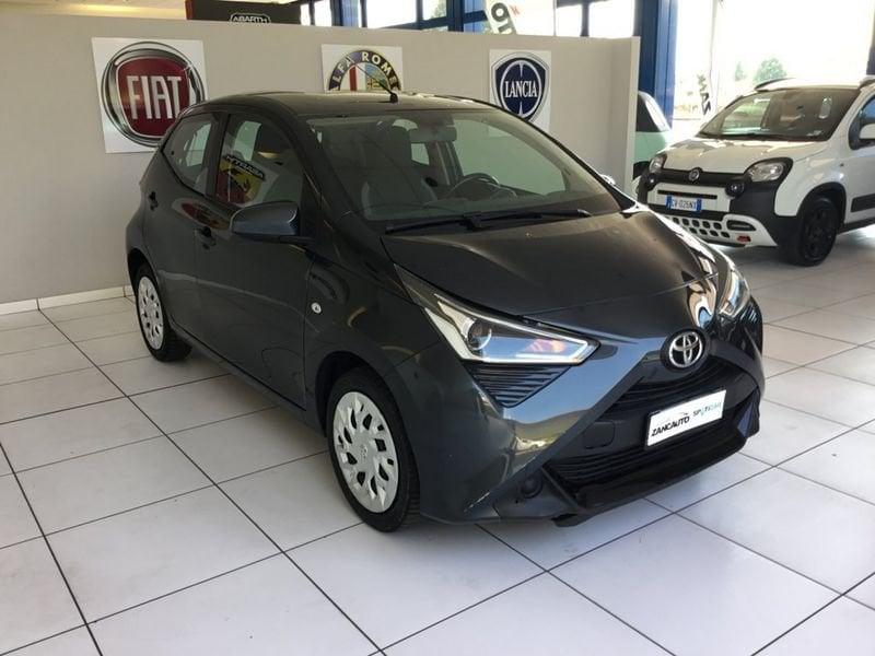 Toyota Aygo Connect 1.0 VVT-i 72 CV 5 porte x-cool AUTOMATICA