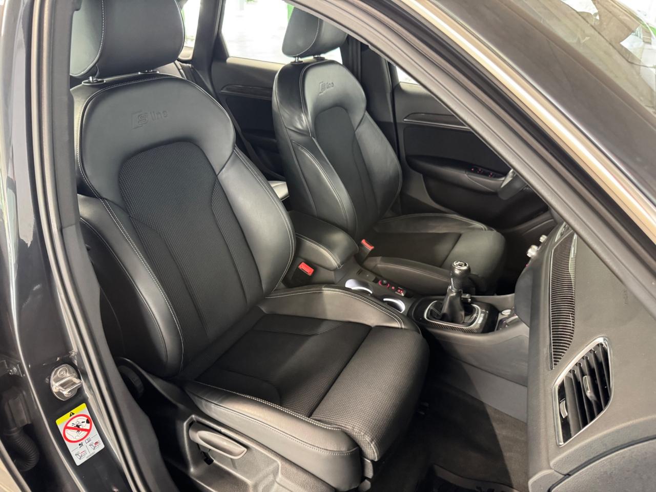 Audi Q3 2.0 TDI 150 CV S line Edition Competition
