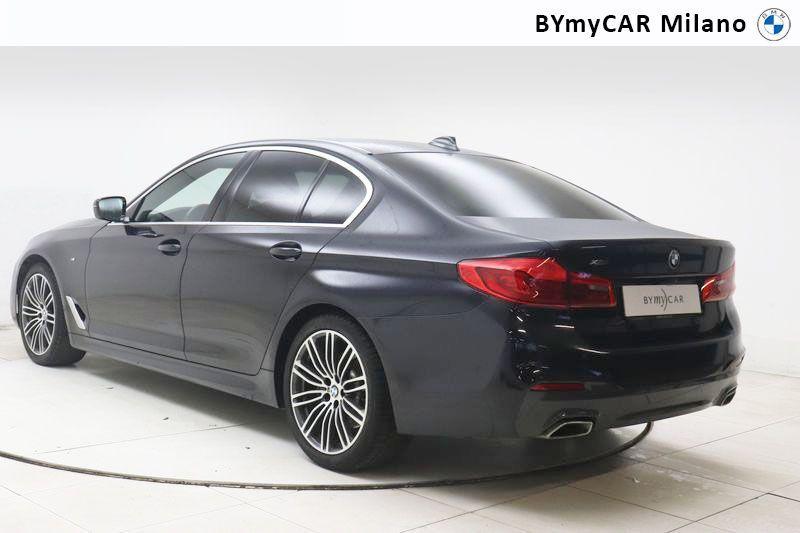 BMW Serie 5 Berlina 520 d Mild Hybrid 48V Msport Steptronic