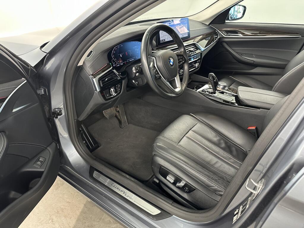 BMW Serie 5 Touring 520 d Mild Hybrid 48V Luxury Steptronic