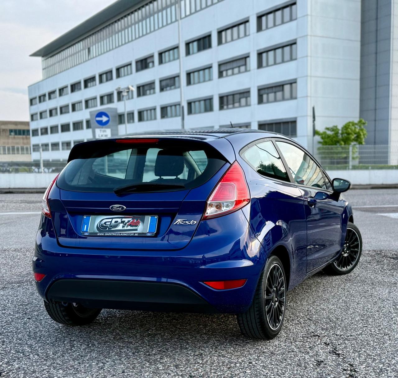 Ford Fiesta 1.5 TDCi 95CV 3 porte Black & White Edition