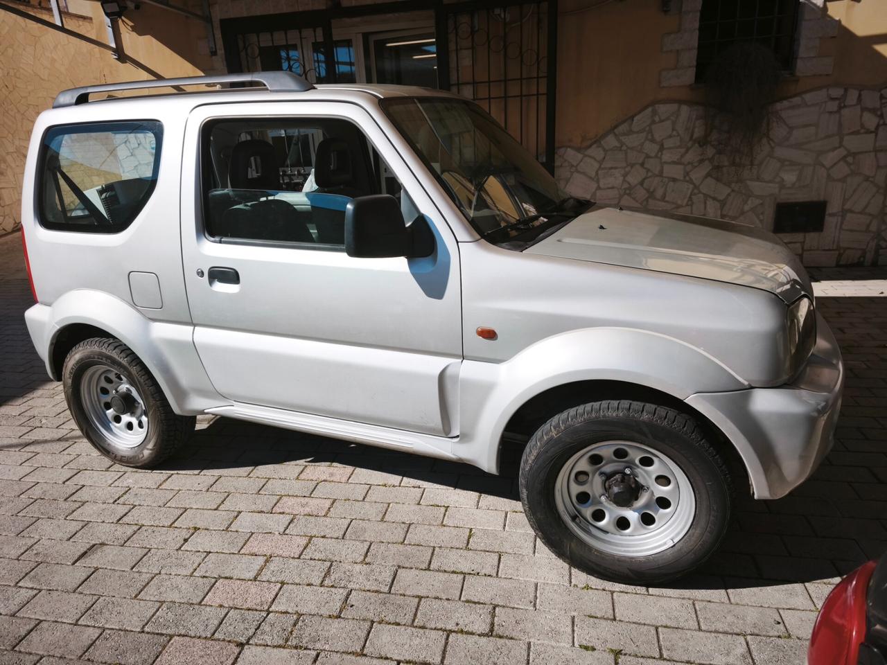 Suzuki Jimny 1.3i 16V cat JX