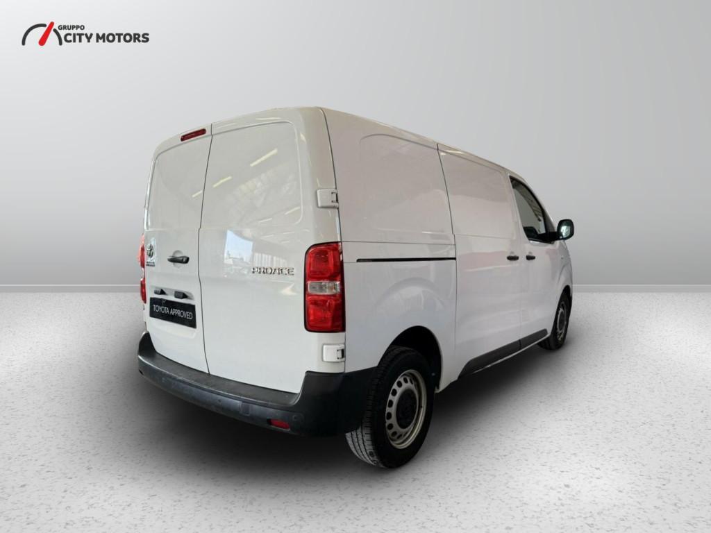 Toyota Proace 1.5d 120cv S&S 10q 4p Medium Comfort E6d