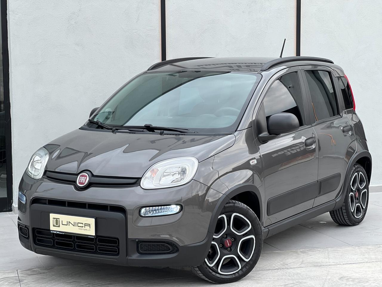 Fiat Panda 1.0 70 cv s&s STREET HYBRID ITALIANA 5p.ti