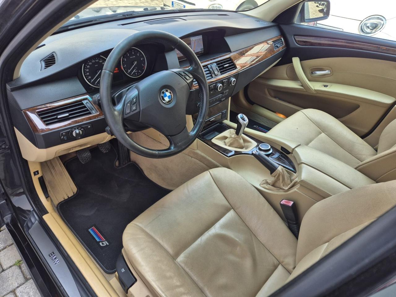 Bmw 525i Attiva