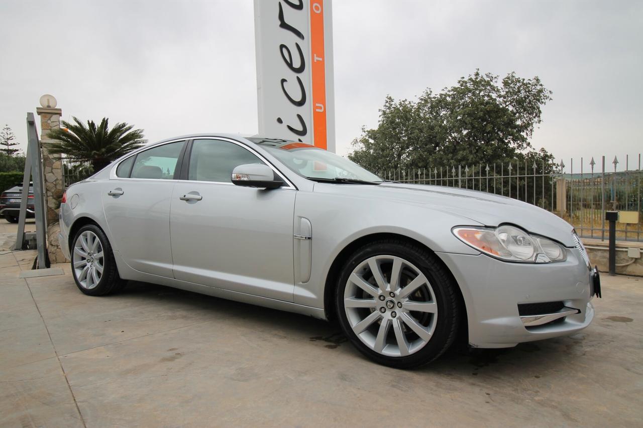 Jaguar XF 2.7D V6 Premium Luxury 207cv |2009