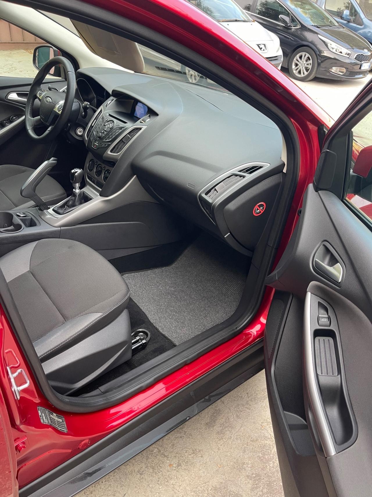 Ford Focus 1.6 TDCi 95 CV Titanium