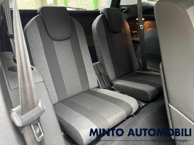 PEUGEOT 5008 1.5 BLUEHDI 130 CV AUTOMATICA 7 POSTI NAVIGATORE