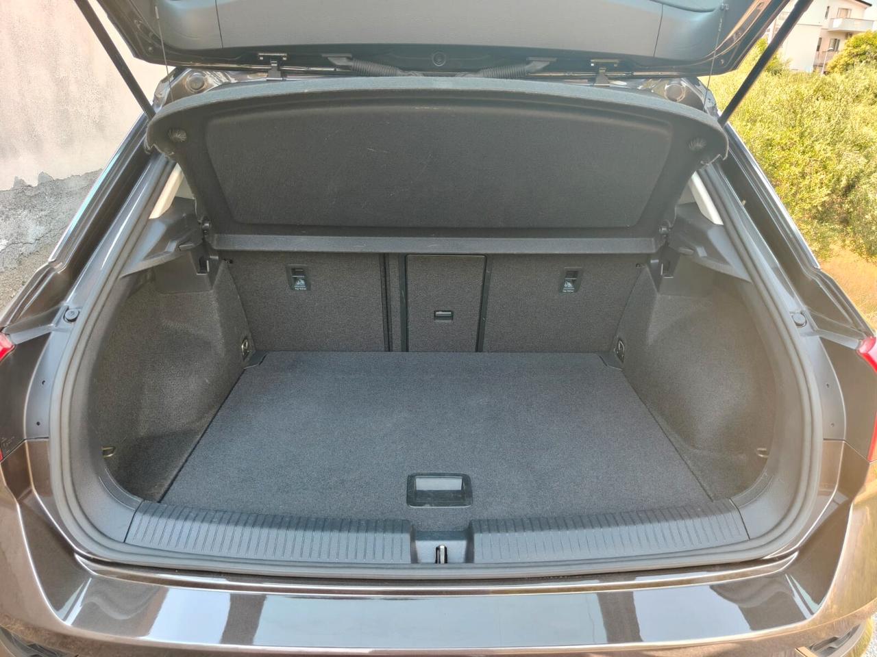 Volkswagen T-Roc 1.0 TSI - 2019