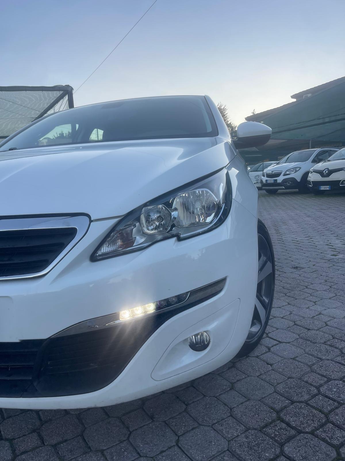 Peugeot 308 BlueHDi 120 S&S SW GT Line GANCIO TRAINO