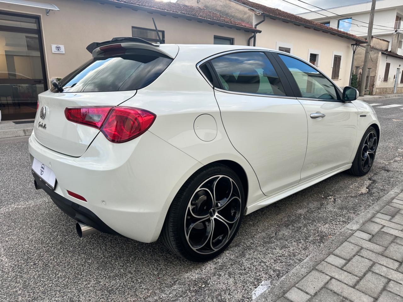 Alfa Romeo Giulietta 2.0 JTDm-2 140 CV Exclusive