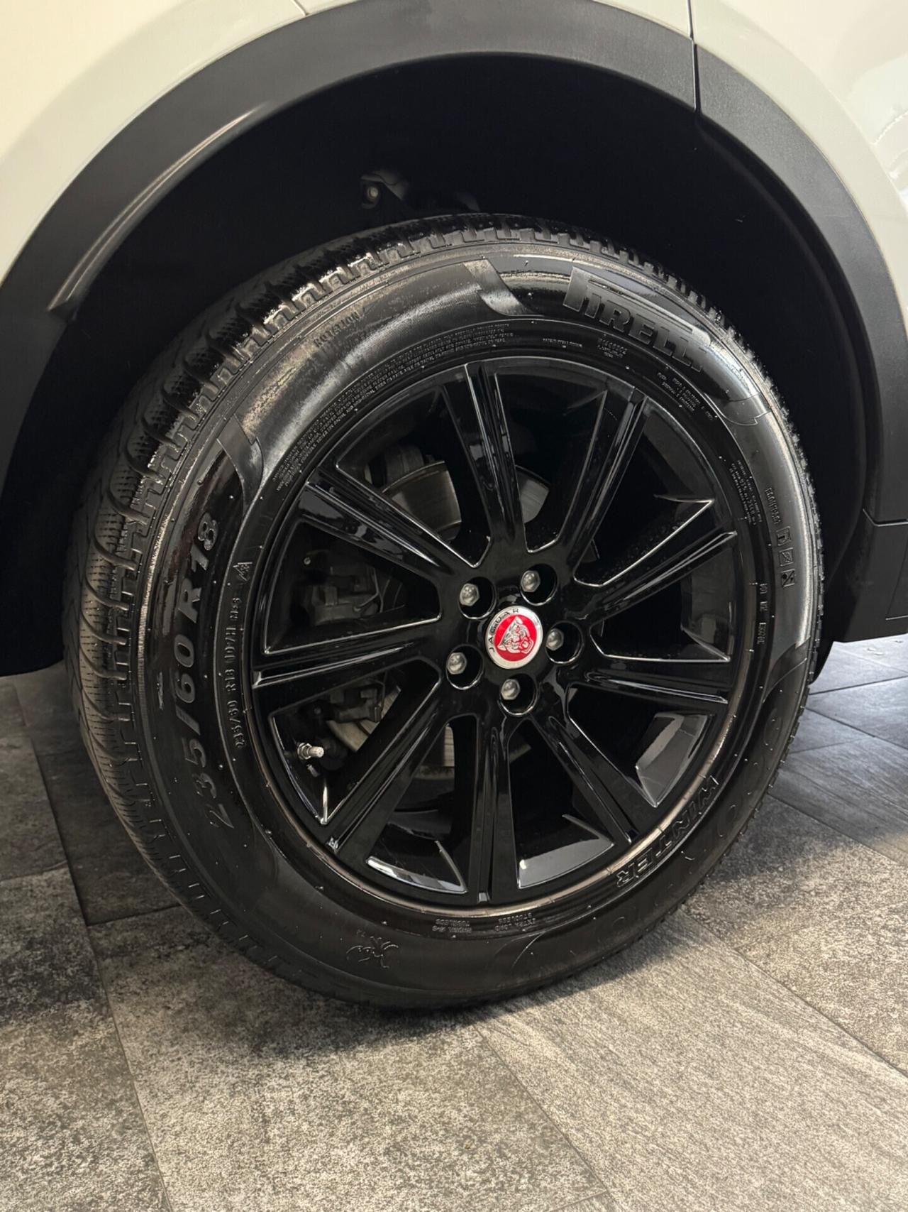 Jaguar E-Pace S 2.0D 180 CV AWD FINANZIABILE