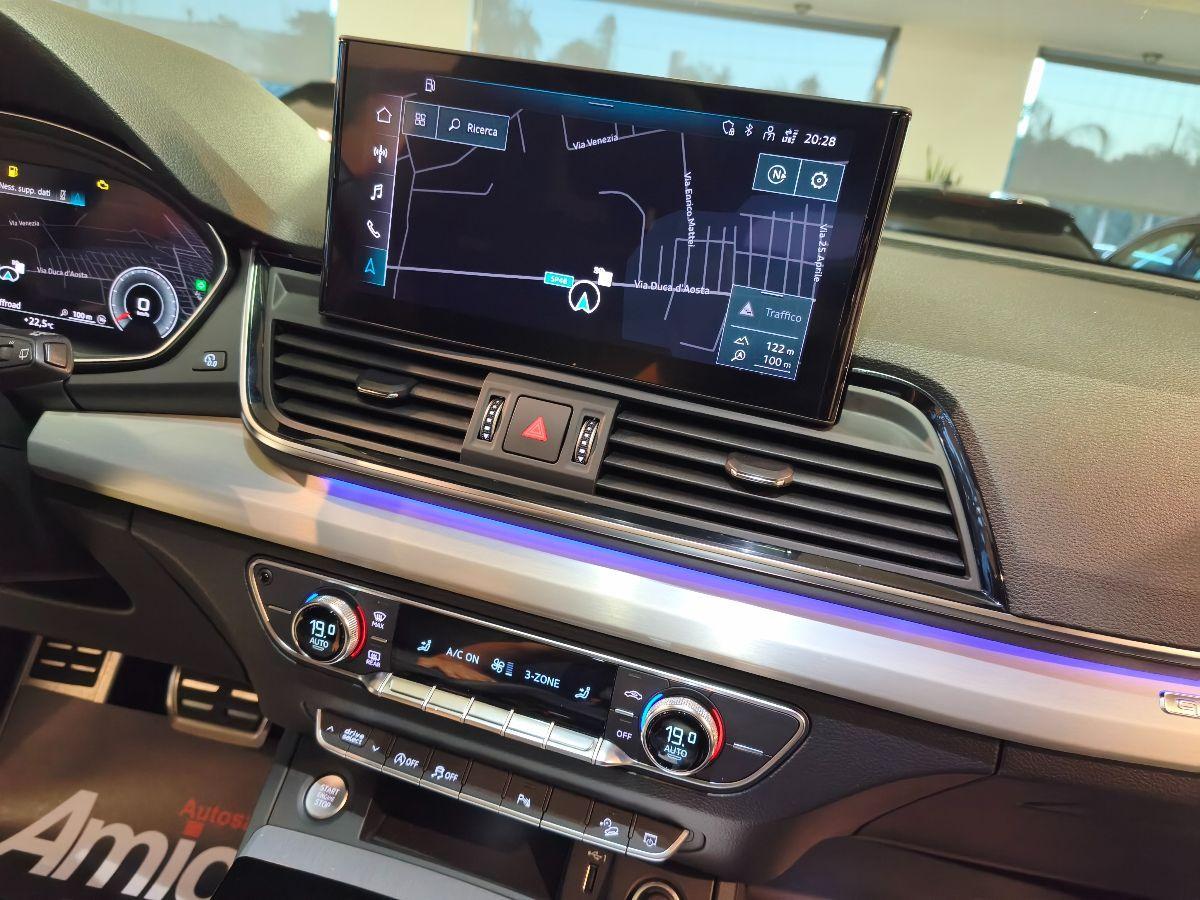 AUDI Q5 2.0 TDI quattro S-tronic S-line+TETTO+luci