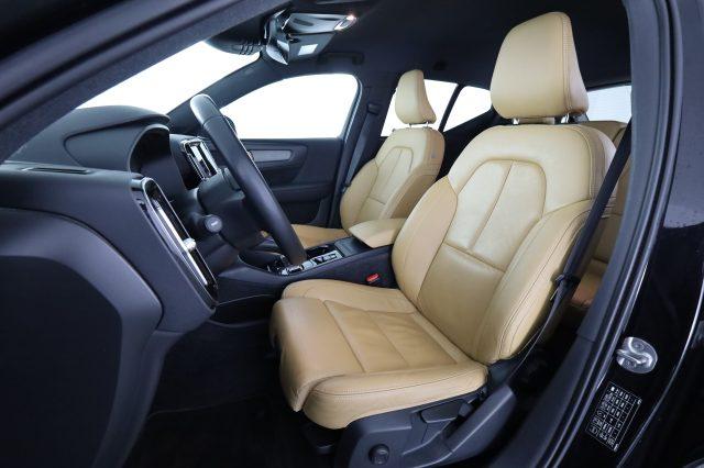 VOLVO XC40 XC40 B4 AWD Geartronic Inscription
